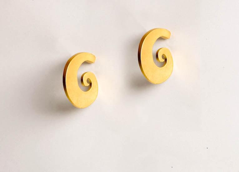 Chinese earrings Tang Dynasty Museum Jewellery