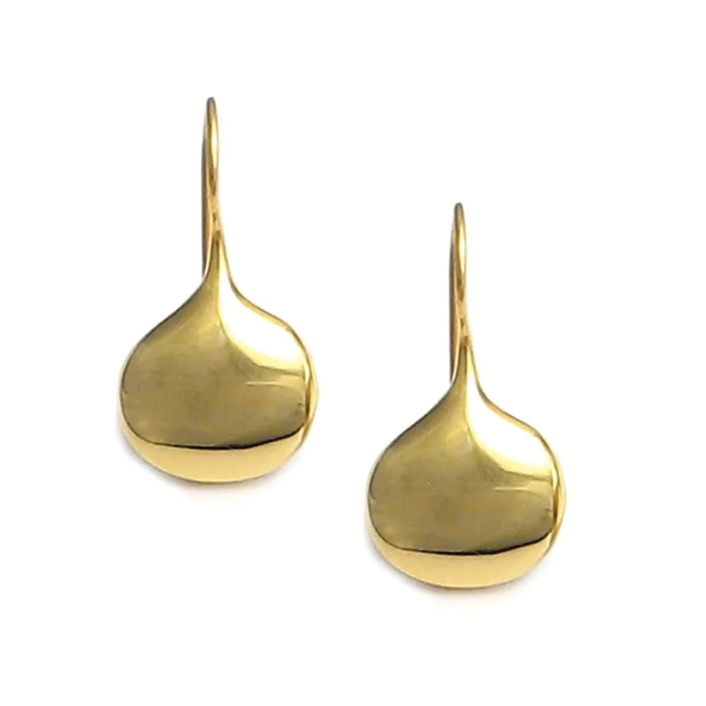 Load image into Gallery viewer, Egyptian Shell Earrings made of bronze with gold finish
